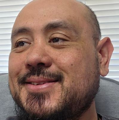 AlvarezMic95724's profile picture. 