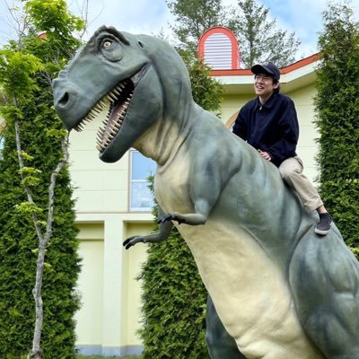 スガラムルディ作ったり、ポッドキャスト作ったり、手刷りシルクスクリーンしたりする。三池全肯定派の市原隼人絶対主義者。 決して譲れないぜこの美学。ナニモノにも媚びずに己を磨く。続けるって事自体、ひとつの勝負だ。