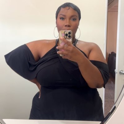 @nichelleromane