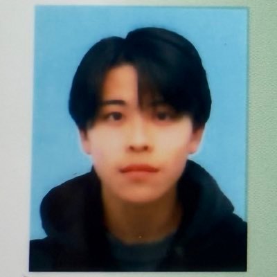 y_rui_ai's profile picture. AI/経営学 18 | BtoBAI開発で起業する大学1年生 | ビジネスでの情報伝達ロスをゼロにする | エンジニア募集中