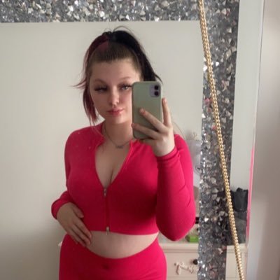 STRICTLY 20 y/o + ! ! Content Creator i TeamViewer Controller # Findom x Paypig I Product Reviewer Send tribute 20$