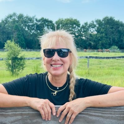 Laurie@sanctuaryfarmsartwork.com. I am inspired by nature and the beauty of the world. #photographer #artist #abstractart #art #horses