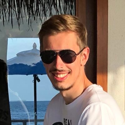 Software Engineer 👨💻 AI, terminal enthusiast, OSS, web dev 👨💻 Building https://t.co/EuOcHhLaiF ✨ Sharing my journey 🤙