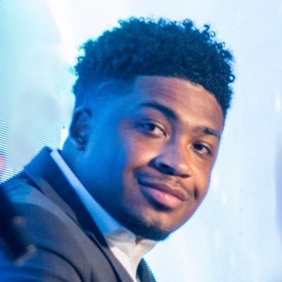 @UHouston Alum | Proud Houstonian fighting to leave the world better than I found it.