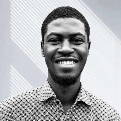 Mobile UI/UX Designer, website designer & no-code developer.