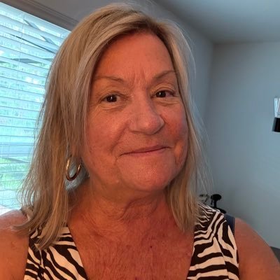 Mom🥂RN ♥️ Novelist 📕 Drama ✈️ Historical 🚂 Coastal Thriller Series (5) 🌊 Historical Fiction 🎶 Midwest 🎣 Highlights Route #66 🚗 Bday/Book Tour Articles