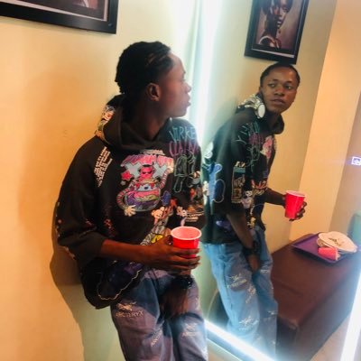 ItzVicdoski's profile picture. 