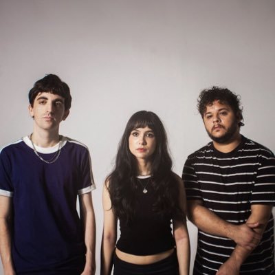 rockzinho básico⠀⠀⠀⠀⠀⠀⠀ ⠀ ⠀⠀⠀⠀⠀⠀⠀ ⠀⠀⠀⠀⠀⠀⠀ ⠀ tom & isa & vini