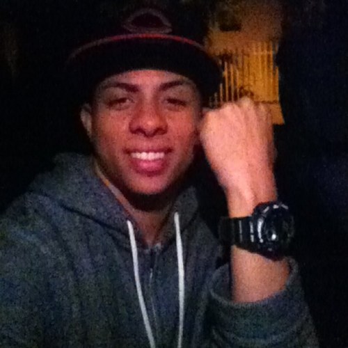 Sergio_El_Boss's profile picture. what up?