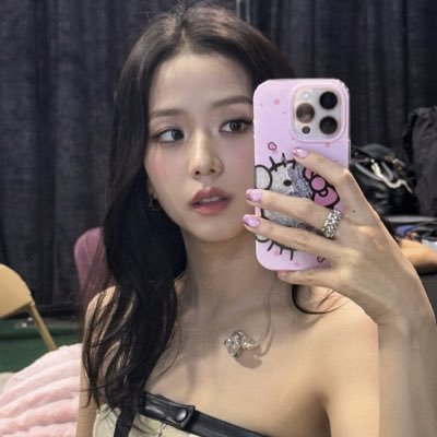Conta antiga : @wesleyalke. Selena Gomes - Blackpink e várias dias aqui💫