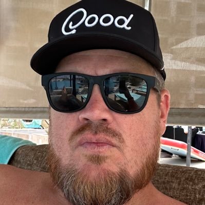 Follower of Christ. Dodger Fan. Lifelong learner. Proud husband and father.
