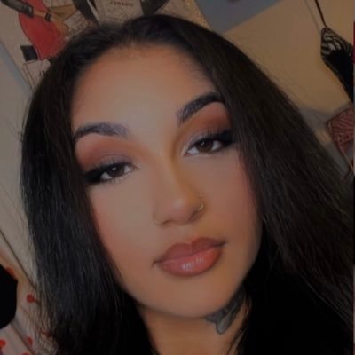 brownkurlsss's profile picture. gemini princess🎀