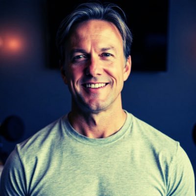 Into Blockchain🔥AI 💪Crypto‼️and talking about anything giving leverage to the People.