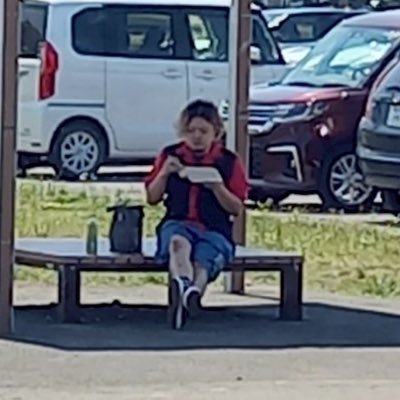 bob_19880902's profile picture. 「Hybrid JK」「虎を放つ」「Dizzy jail birds」でベース弾いてる人です/美容室やってます→@aria_art_128329/どこでも髪切りに行きます