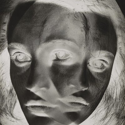 threshette's profile picture. Cantor, ritual singer, lamentation priest; transvestite.

they/them. PNET mod. @yonqzine.

Face of a Dancer, Otto Steinert, 1952.