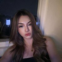 ella (@aellaroxy) 's Twitter Profile