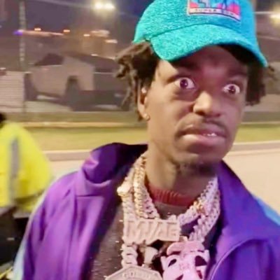 Dro76000750's profile picture. 