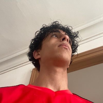 ラヤン유𝄞 🇸🇻 Profile
