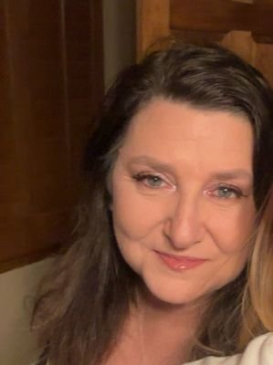 HL_Ahern's profile picture. 