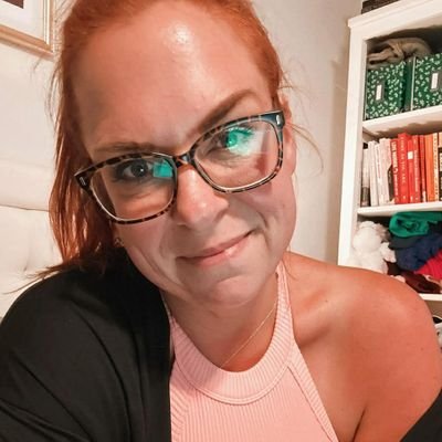 📚 Book Lover | ☕ Mug Collector | 💪 Solo Mom Life
ND 🌈 | Sharing my cozy world