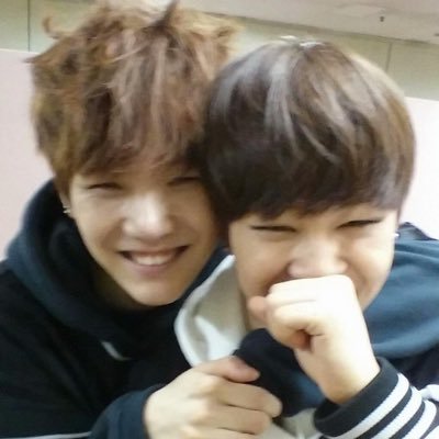 glad i exist in the same lifetime as bts | ot⁷ 💜 | yoongi biased with a jimin problem | vmin soulmates enthusiast | HOTS MNL D1 🃏 | i collect/create bts memes