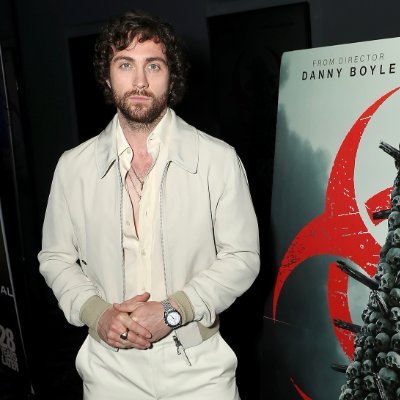 SfefvfR44054's profile picture. I'm not perfect but I'm limited edition.