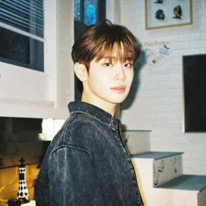 ⟡📷 ׅ ( my eternal nine #ZEROBASEONE﹚🌝 :⟡ .   HaoBinRae, He/Him