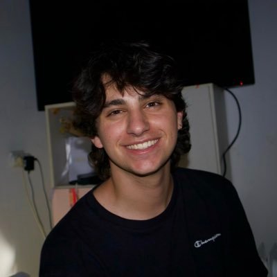 yonimordu's profile picture. שמאלן מסריח