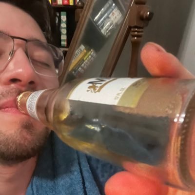 Roni_Murillo's profile picture. TWENTY FOUR