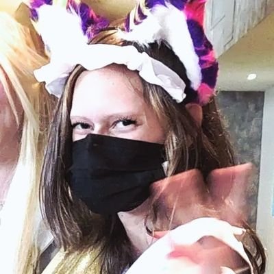 my name I'm Loona 🖤 | https://t.co/qVbjhPkHIp | 18+ ONLY NSFW 🔞