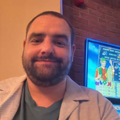 DarronW1221's profile picture. 