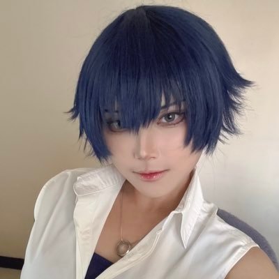 🇮🇩 cosplay account | 20 ↑| EN/ID/日本語勉強しています🙇🏻♂️ (more active on instagram) | main fandom Persona 3 4 5, hpmi, twst, 🕒🌈