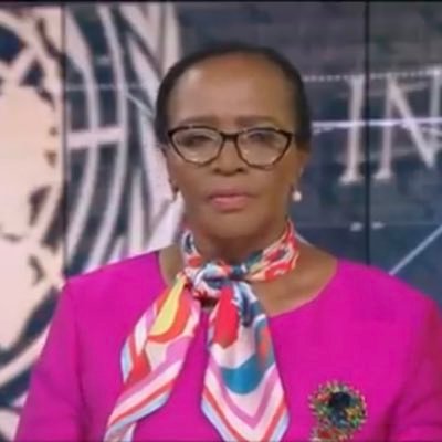 Former International News Editor at SABC News | Freelancer | Moderator 🎙️🎤| Bookings: mokoenabookings@gmail.com