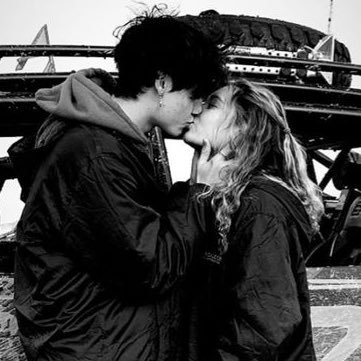 • Roleplay • Otto Delaney’s Daughter • Tiktok Influencer • Nineteen • Single •