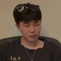 Squishy (@squishymochi08) 's Twitter Profile