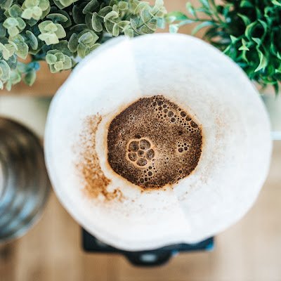 takeyourtimecf's profile picture. 大腸がん外科医。論文の知見と無理なく続けられるセルフケアや運動を共有し、あなたが自分のペースで回復に向かう”場所”になりたいと思っています。 🩺=医療ミニ知識｜治療と回復に役立つ“根拠あるコツ” 🧑=患者さん向け｜日常の不安を軽くする工夫 👪=家族・パートナー向け｜支える人のためのヒント