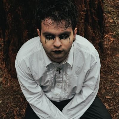 Mi primer EP, La Segunda Década, ya disponible 🧹