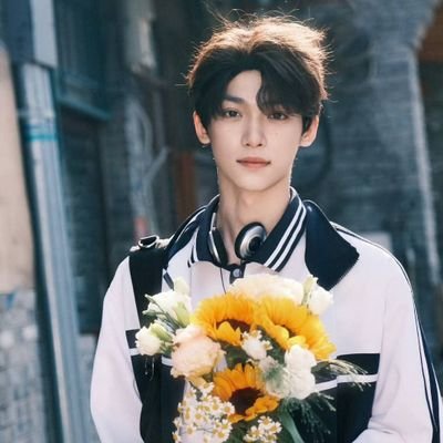 Only Jake 💙🐱Only Bui 💙🦋 Only Beyourluve🐱🦋💙 4.6.1994🤟