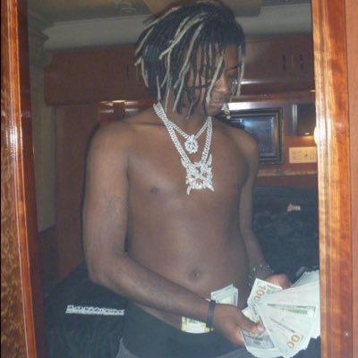 Multistan ⭑ 00pium ⭑ 🇵🇷🇩🇴 ⭑ Bro why you lookin at my tweets🤨 ⭑ follow my personal @jusmightbeahoe