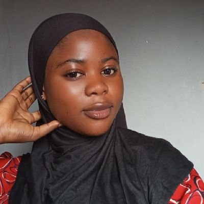Virtual Assistant | VA for E-commerce and digital brands|Email Marketing Strategist |Administrative Support | Student| Muslimah🧕