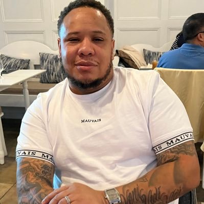 Tweets from a ghetto boy who grew into a project man. Jesus's Servant. Destiny's Husband. PJ & Ella’s Dad. #FollowerOfJesusChrist #VigilanteTurnedVisionary