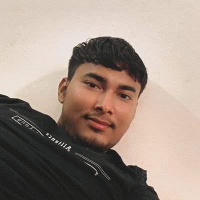 Ravishyadav95's profile picture. गद्दारी खून में नहीं है मिट्टी की तासीर ऐसी है कभी इस भारत कों बचाने के लिए हम लडे़ थे आज इस भारत को अखंडे रख ने में सबसे आगे हम रहेंगे जयभारत जयसंविधान🇮🇳😈⚔️