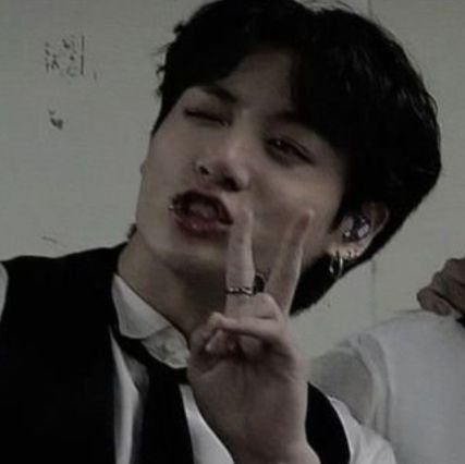 kookjeon_x's profile picture. No darkness, no season
can last forever
☘️