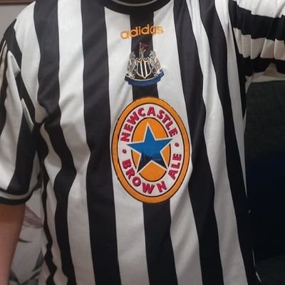 Exiled Geordie doesnt take much too seriously.. Lover of metal (turned up to 11), NUFC, beer , JD & Jaffa cakes & AV geek... not necessarily in that order