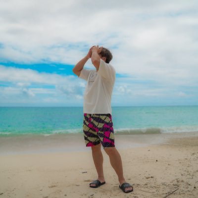 seo_cheokya's profile picture. S.O Cru / 金属バット / たまに金属バットのMusic Soundでメール読まれる人 /社会の窓と声流電刹は聞く専門/メッセンジャー黒田さん/ガクテンソク/はるかぜに告ぐ/しゃべくり漫才/旅/筋トレ/ボディビル観戦/バレーボール/ウイスキー