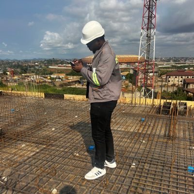 🇨🇲Ingénieur de Conception du Génie Civil; #Devise: Duc ln Altum #RéalDeMadrid