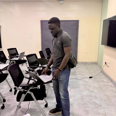 seundesign's profile picture. I am a professional graphics designer I can handle your next design projects. Send a DM