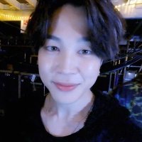 elle⁷ ☁️ manifesting 🍀 (@jimicheekie) 's Twitter Profile