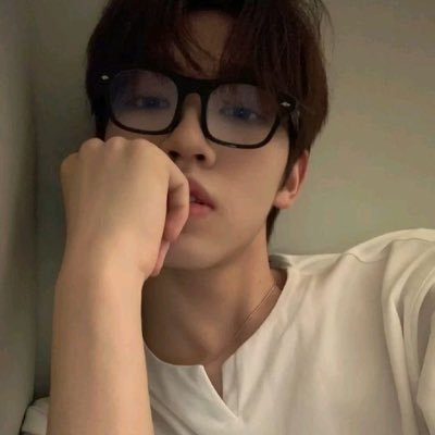 문투 Profile