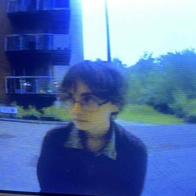 hierophantasm_'s profile picture. a love of reading wall writing